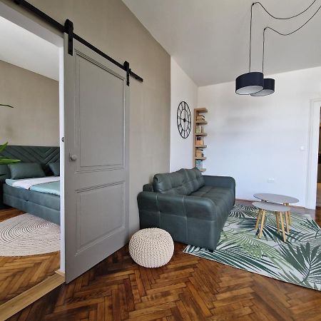 Citygem - Just Perfect For Two Apartment Pula Bagian luar foto
