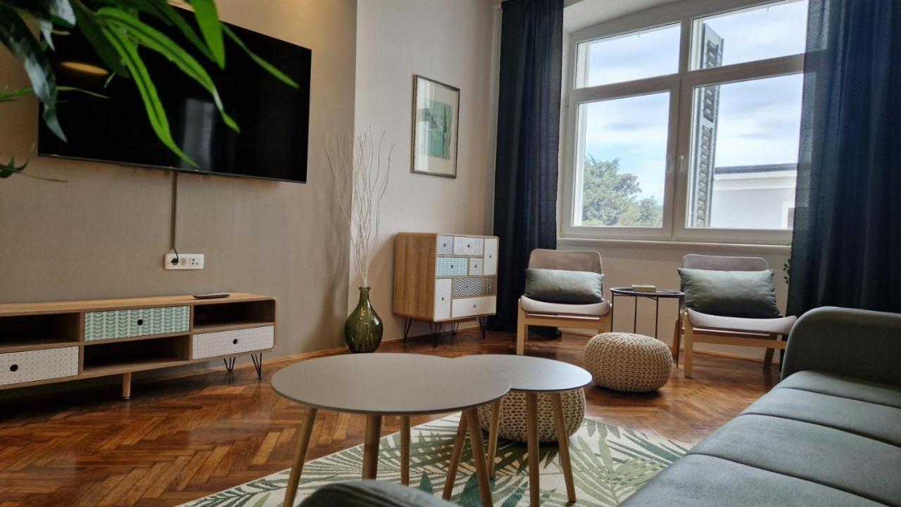 Citygem - Just Perfect For Two Apartment Pula Bagian luar foto